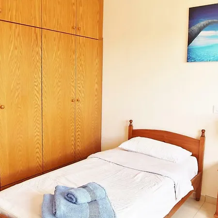 Federico 2 Bedroom Appartamento Larnaca
